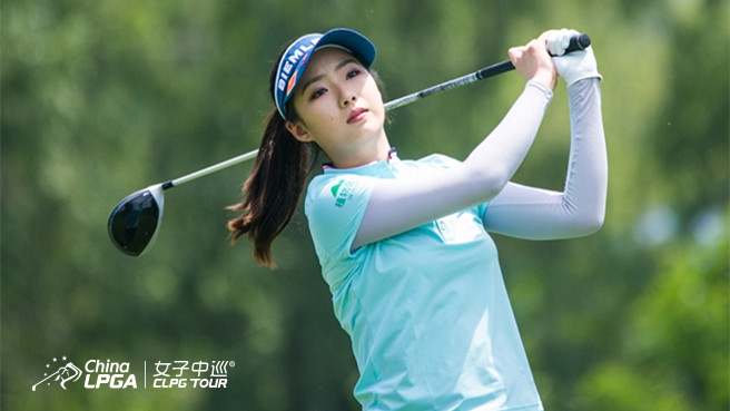 Female amateur golfer china foto 105
